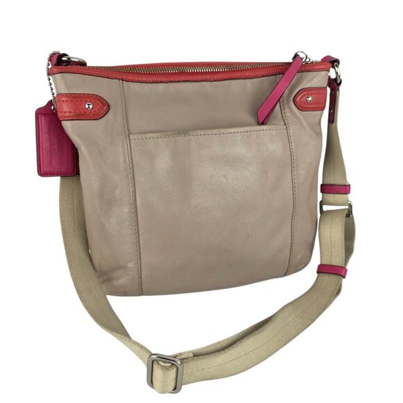 Vintage Coach Daisy Spectator Leather Swingpack Crossbody - Picture 2 of 9